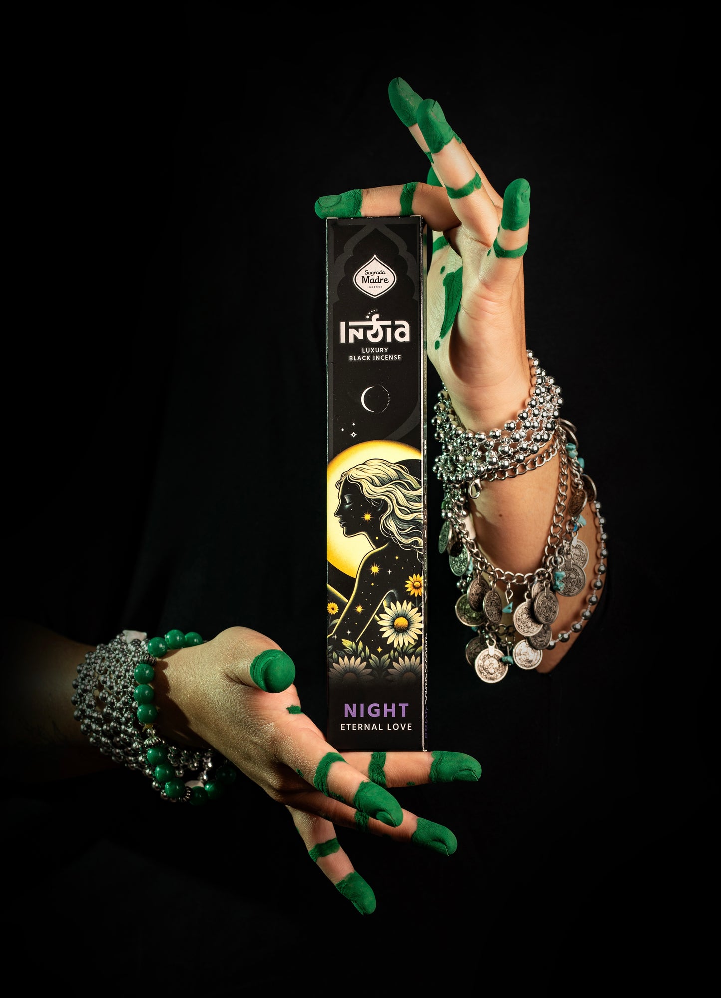 🌌 India Noche – Misterio y Profundidad