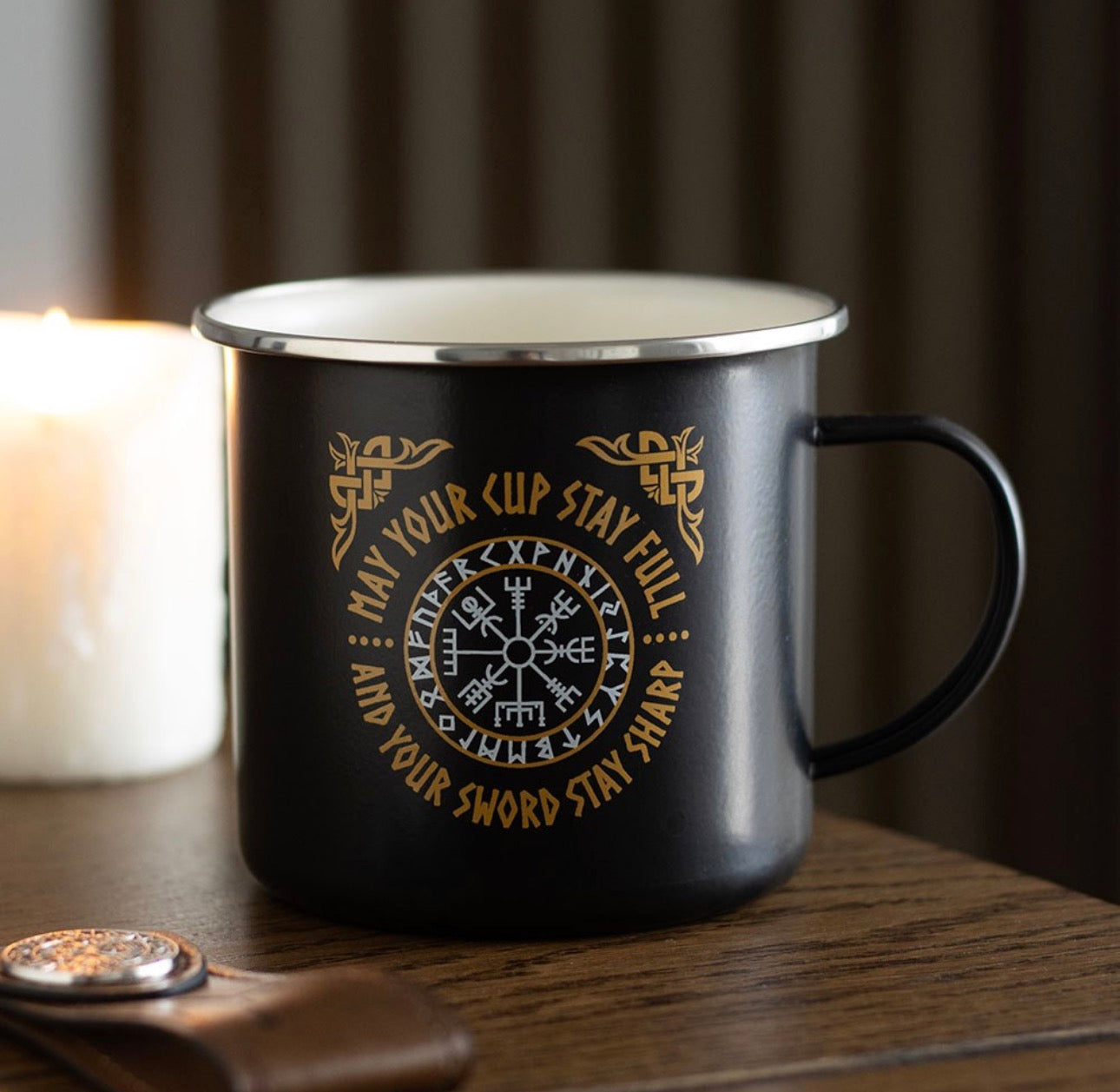Taza de Peltre Vegvísir – Ruta del Valhalla
