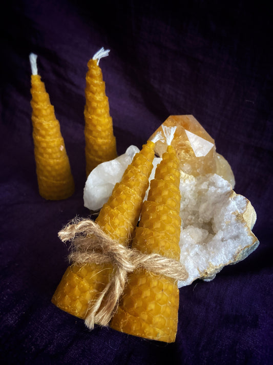 Velas de miel para los días 11 y 22