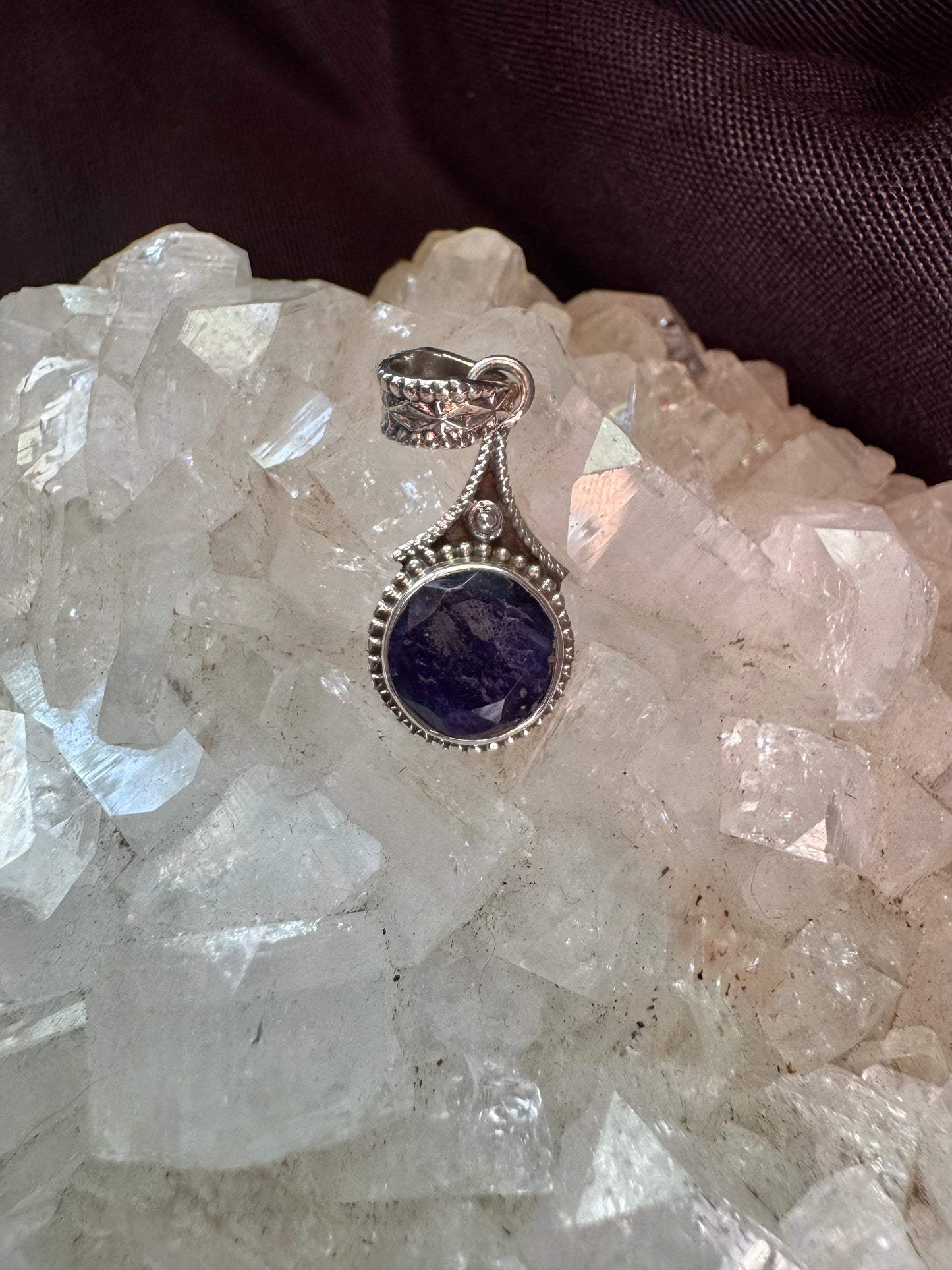 💙 Colgante de Zafiro natural en plata