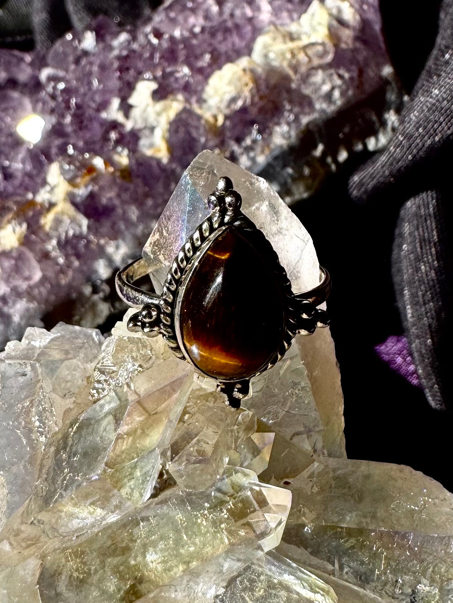 💫 Anillo Ajustable de Ojo de Tigre en Plata 💫