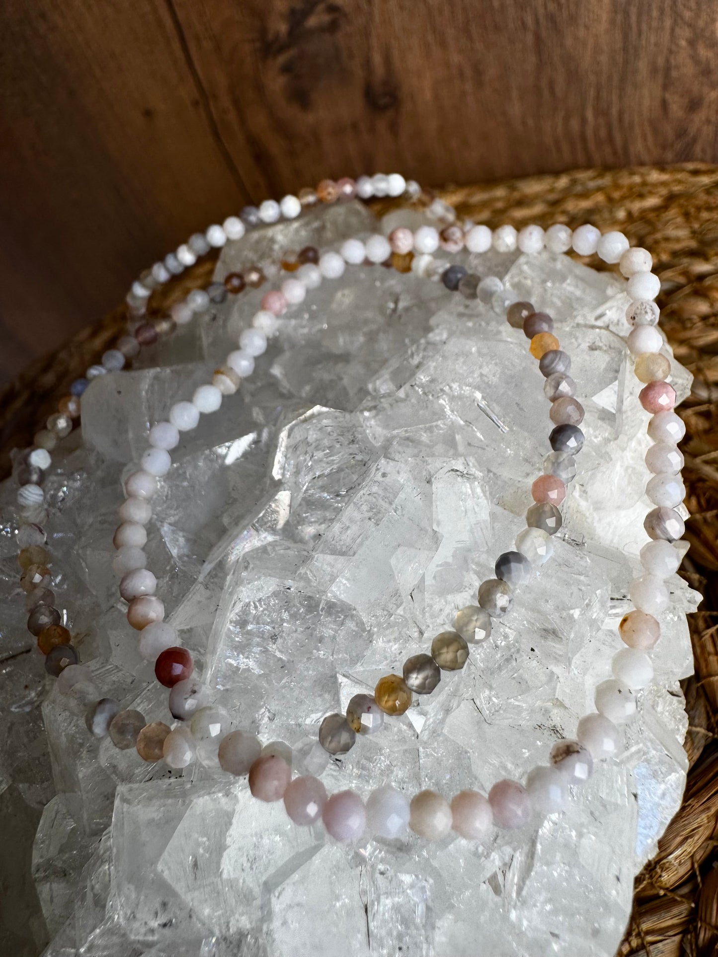 Pulsera facetada de Ágata de Botsuana 3mm