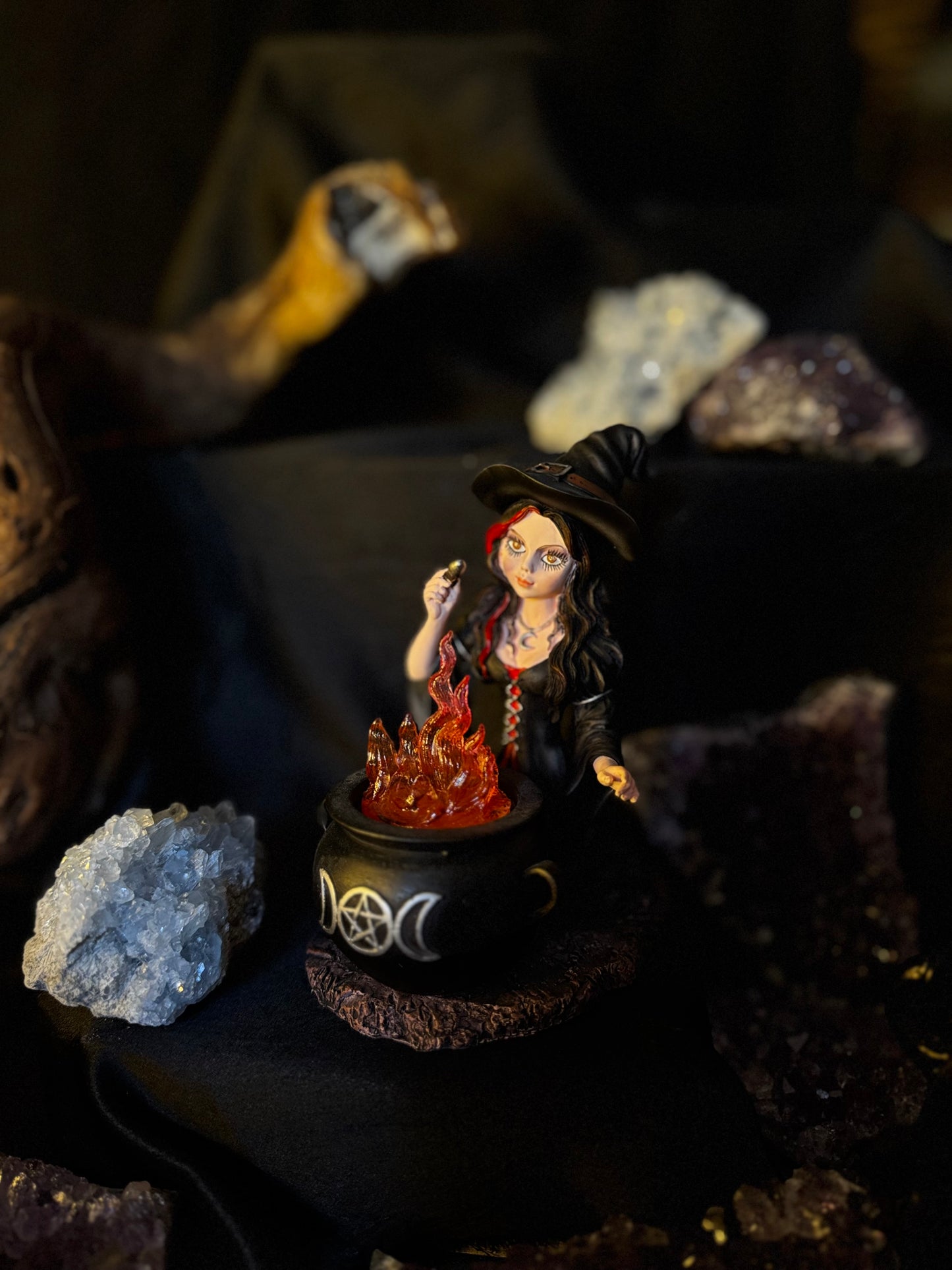 🔥 Bruja del Fuego – Poder y Magia en Tu Hogar 🔥