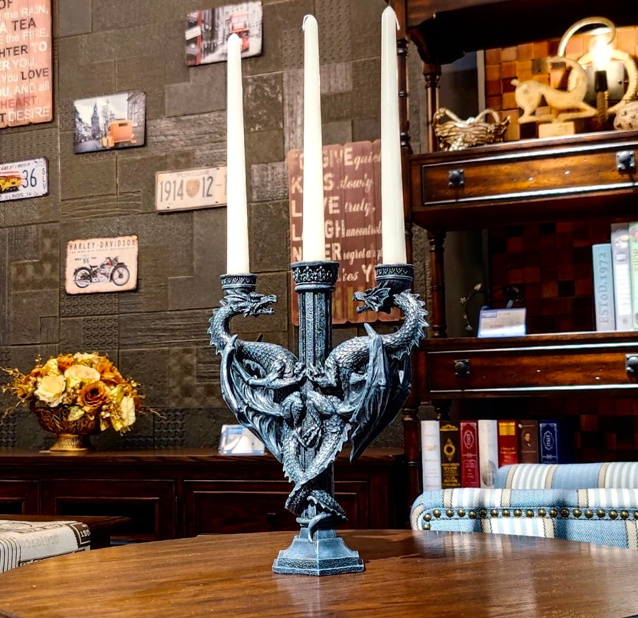 🐉 Candelabro de Dragones Entrelazados