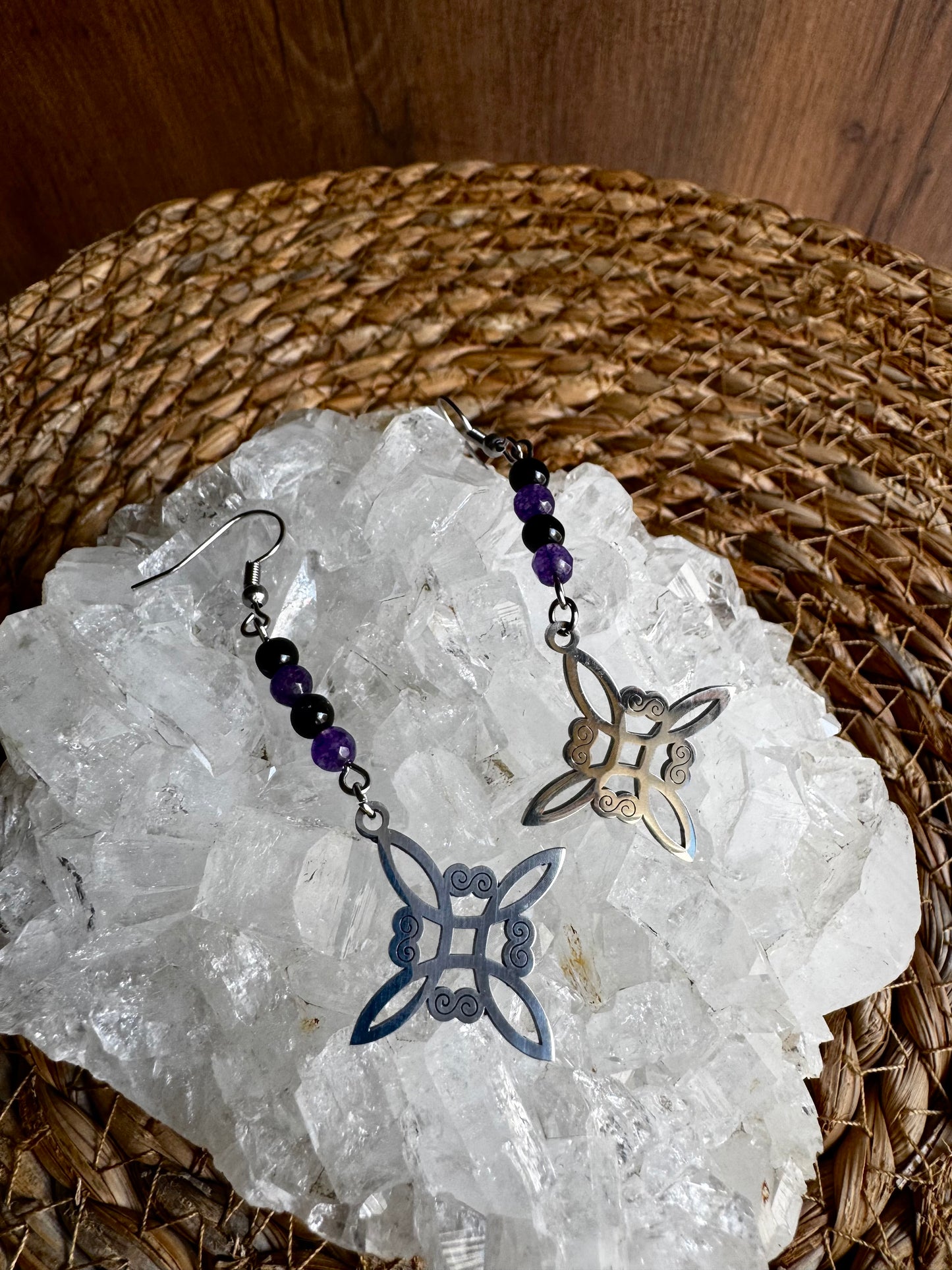 🔱 Pendientes Nudo de Bruja con Amatistas y Obsidianas