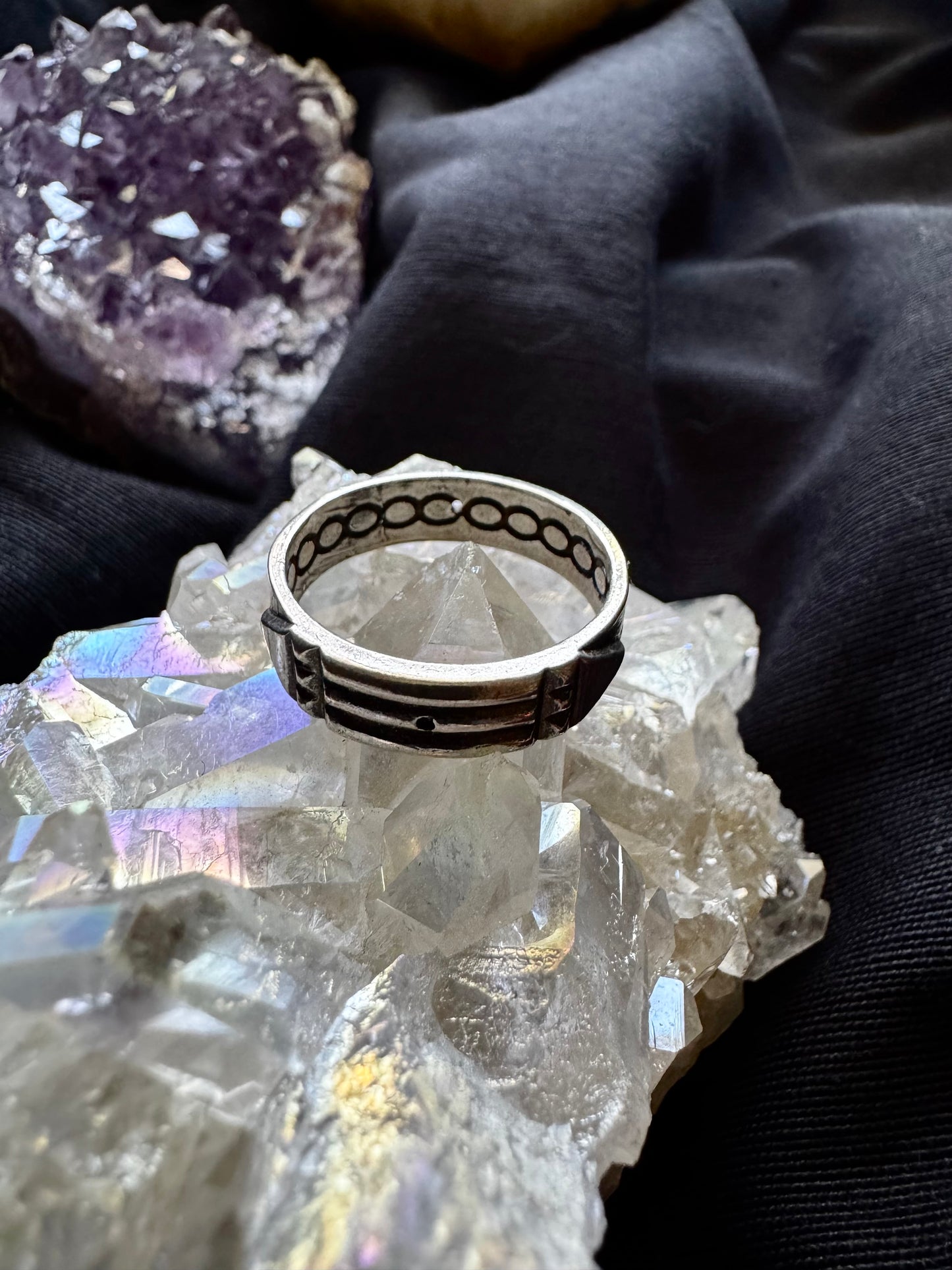 Anillo Atlante en plata vieja 🩶
