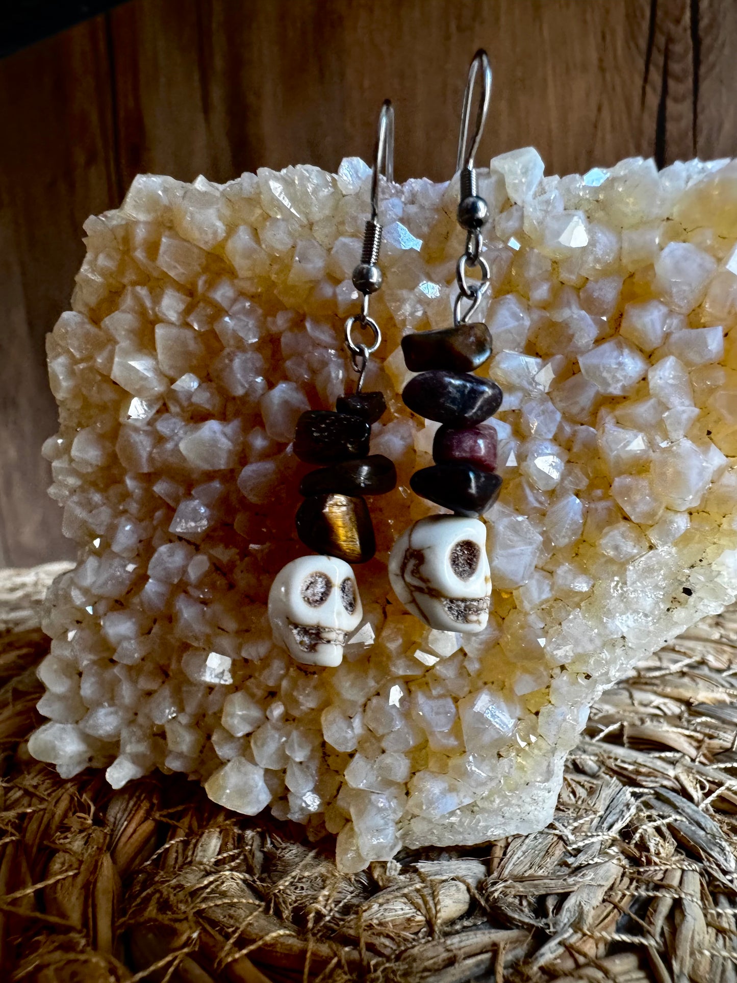 💀 Pendientes Calacas con Ojo de Tigre