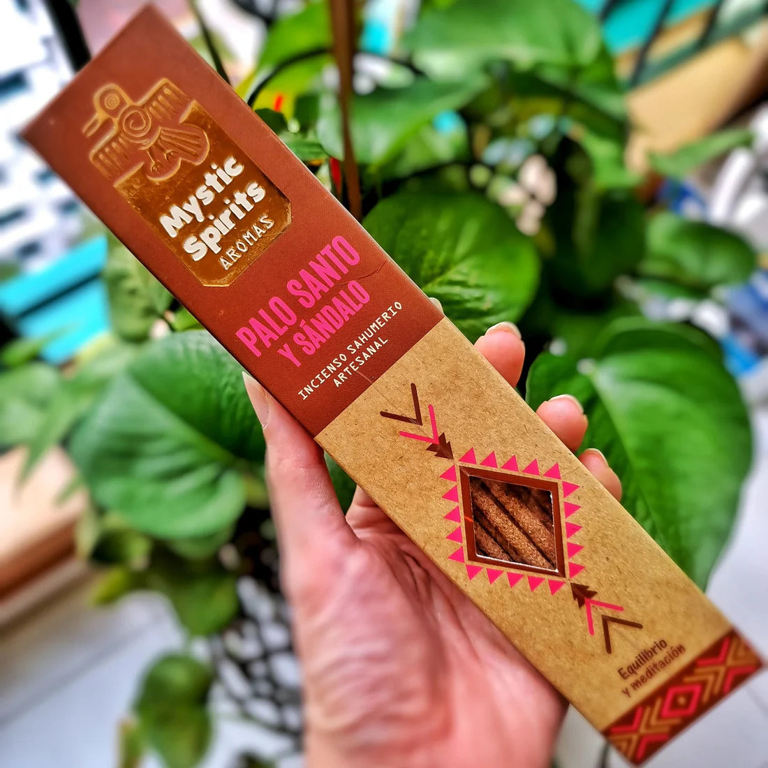 🌳 Mystic Spirits – Palo Santo & Sándalo (Balance & Meditación)