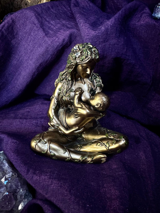 🌍✨ Madre Tierra en Bronce ✨🌍