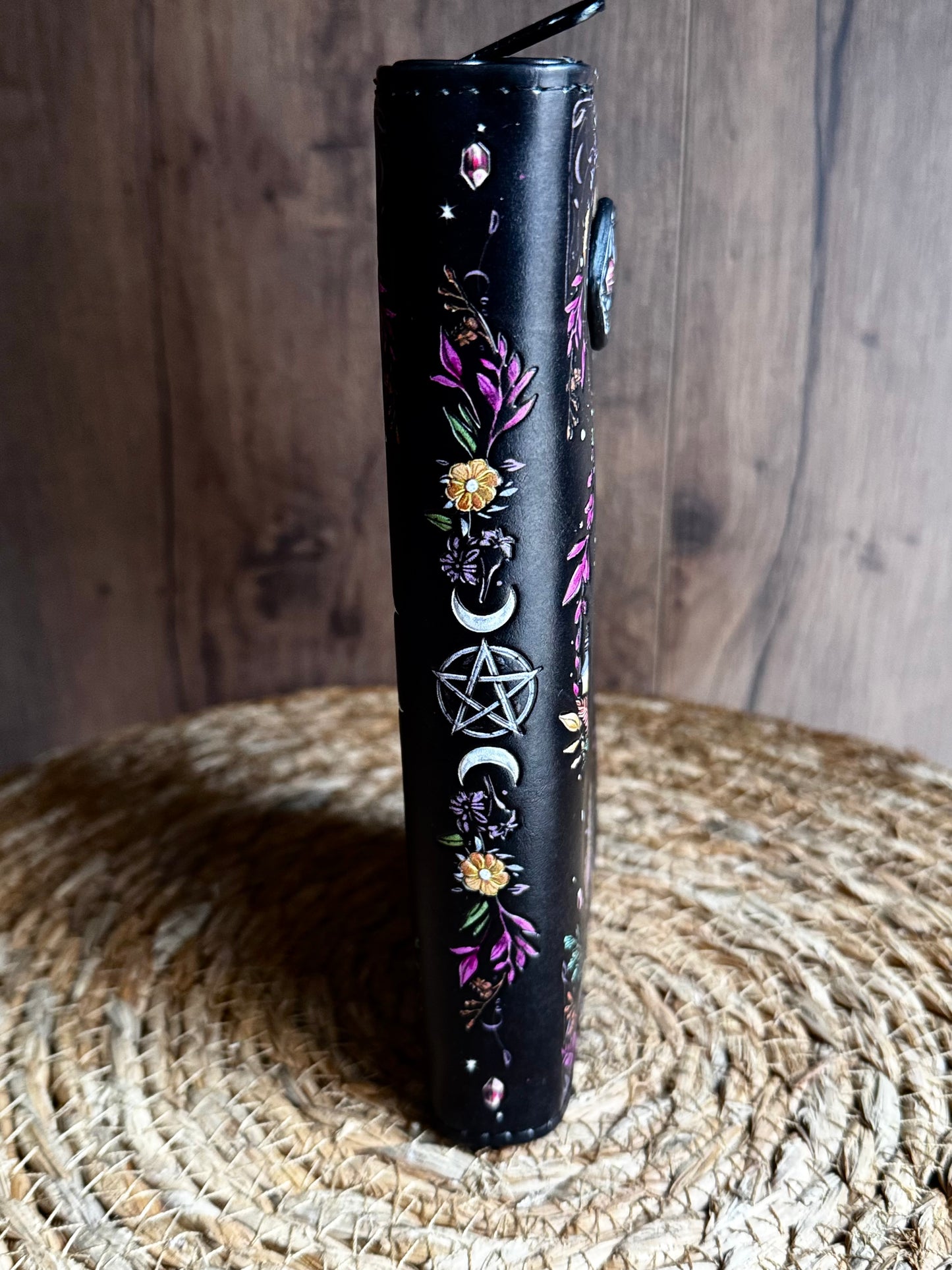 Monedero Book of Spells – Nemesis Now