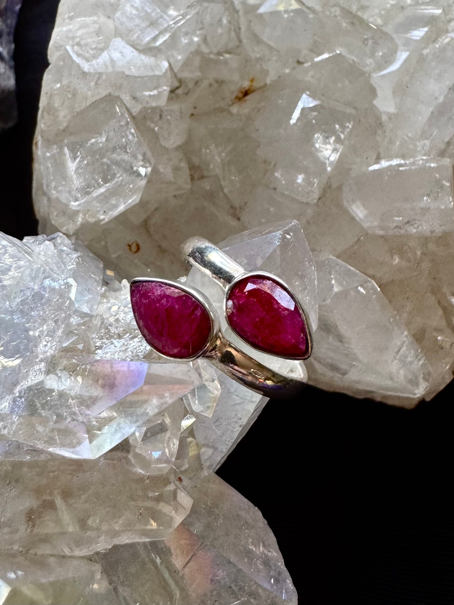 ❤️✨ Anillo ajustable de plata con Rubí ✨❤️