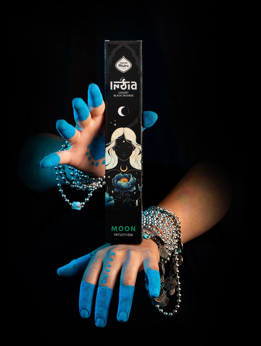 🌕 India Luna – Intuición y Magia Femenina