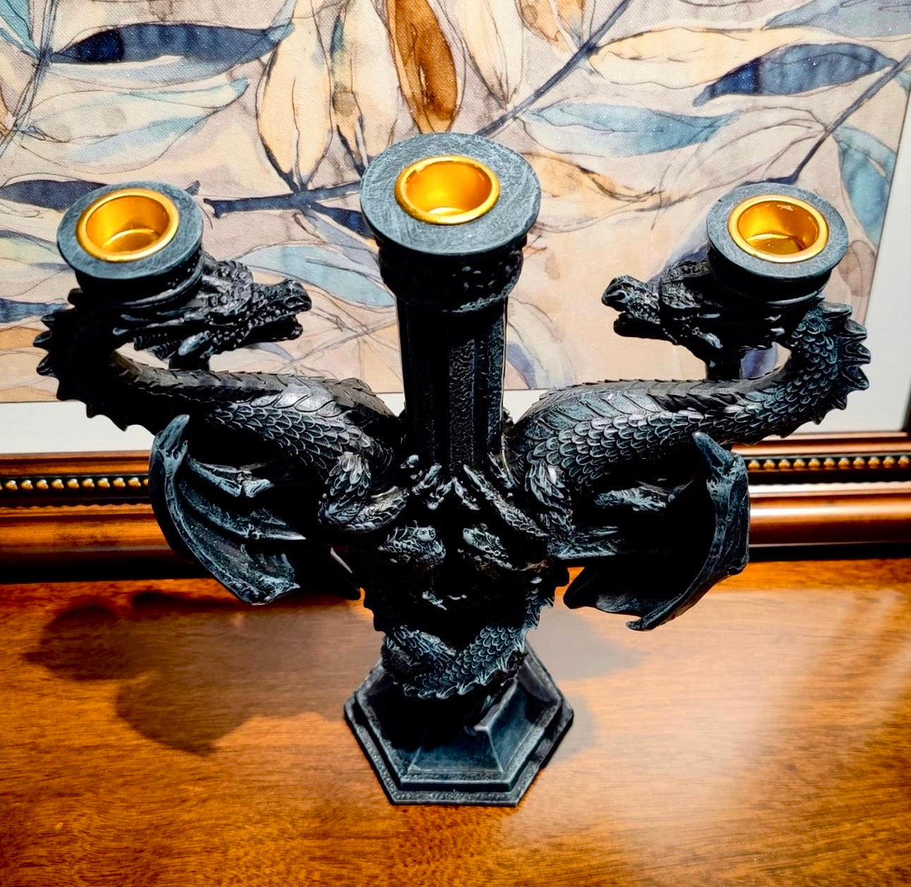 🐉 Candelabro de Dragones Entrelazados