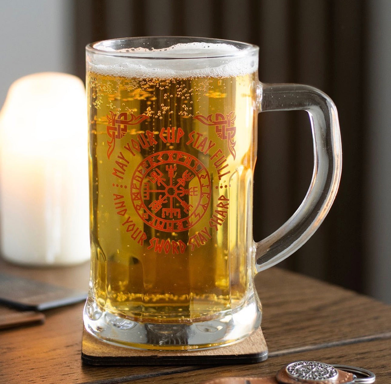 Jarra Vikinga Vegvísir – Brindis del Valhalla