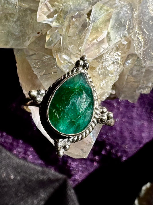 💚 Anillo Ajustable de Esmeralda Facetada en Plata 💚