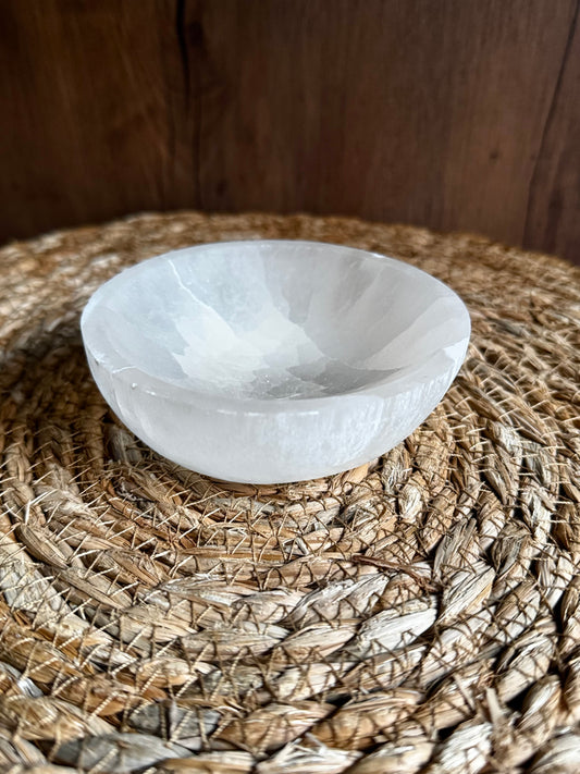 ✨ Cuenco de Selenita · 10 cm