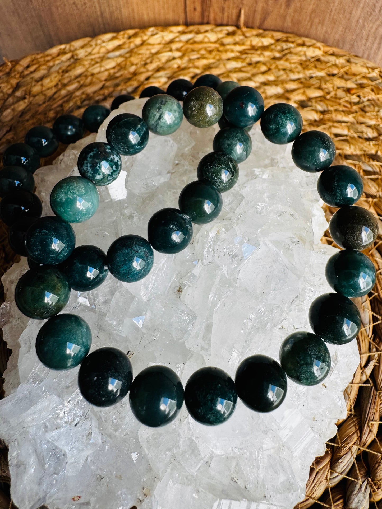 Ágata Musgosa – Armonía, Conexión con la Naturaleza y Equilibrio 🌿✨