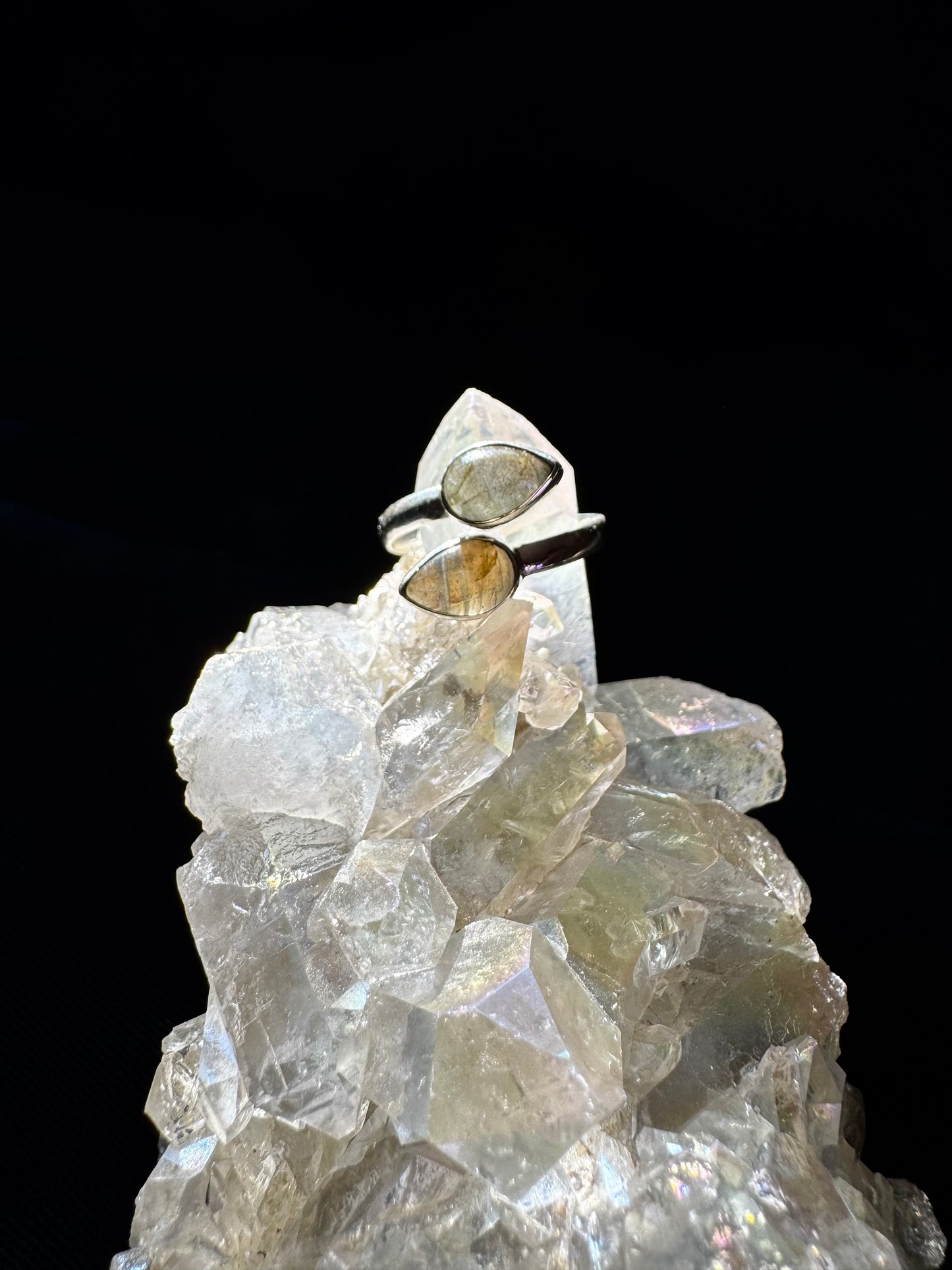 💍🌙 Anillo Ajustable de Plata con Doble Labradorita 🌙💍