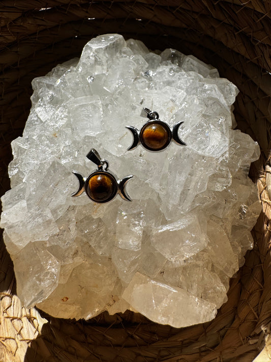 ✨ Colgante Triple Diosa con Ojo de Tigre – Protección y Poder Femenino ✨