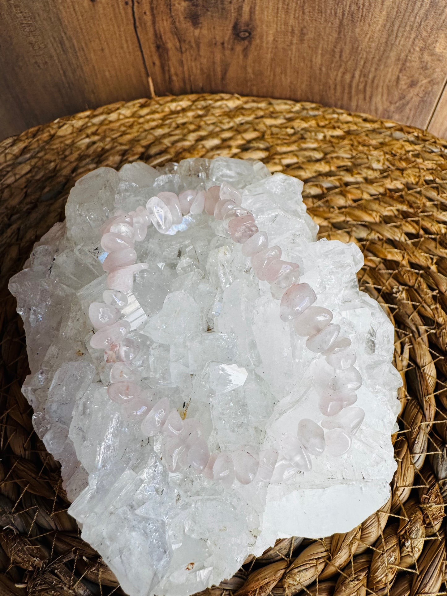 Pulsera de Cuarzo Rosa – Amor y Armonía Interior ✨