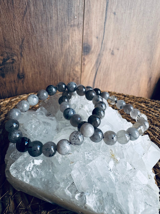 Pulsera de Cuarzo Turmalinado – Protección y Equilibrio Energético ✨