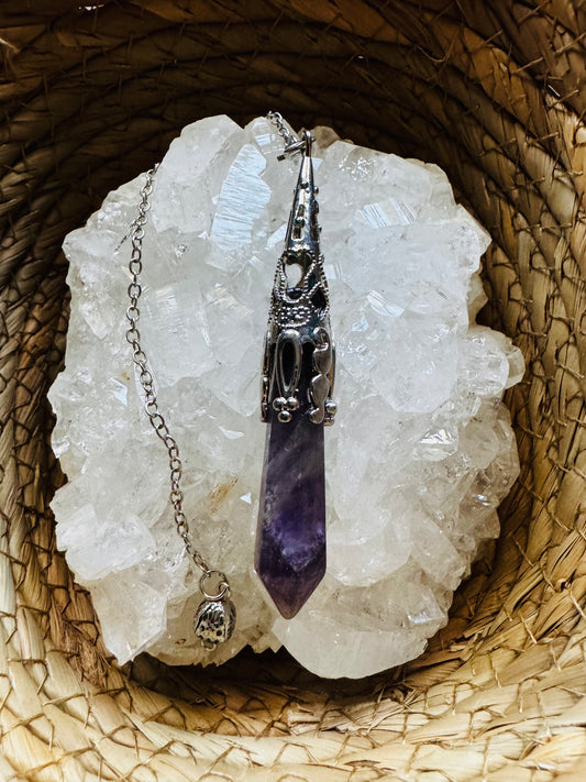 🔮 Péndulo de las Brujas de Amatista – Protección y Sabiduría Interior