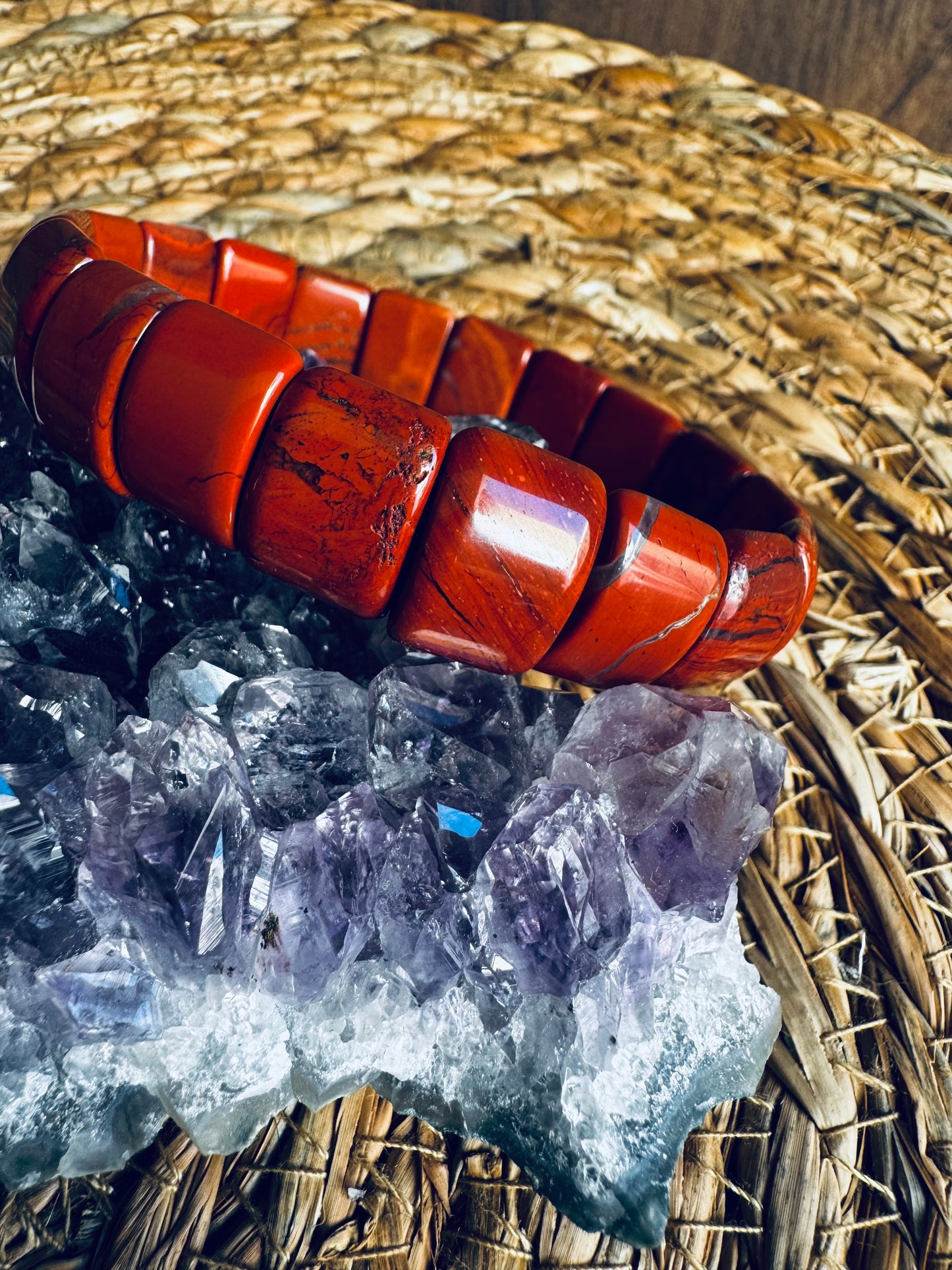 🧡Pulsera de Jaspe Rojo con Jaspe Sardo – Cuenta cuadrada